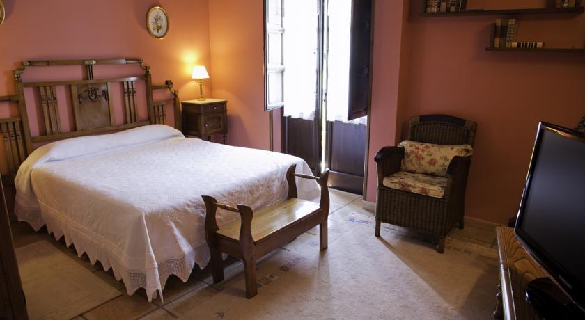 Posada San Tirso Toñanes 部屋 写真