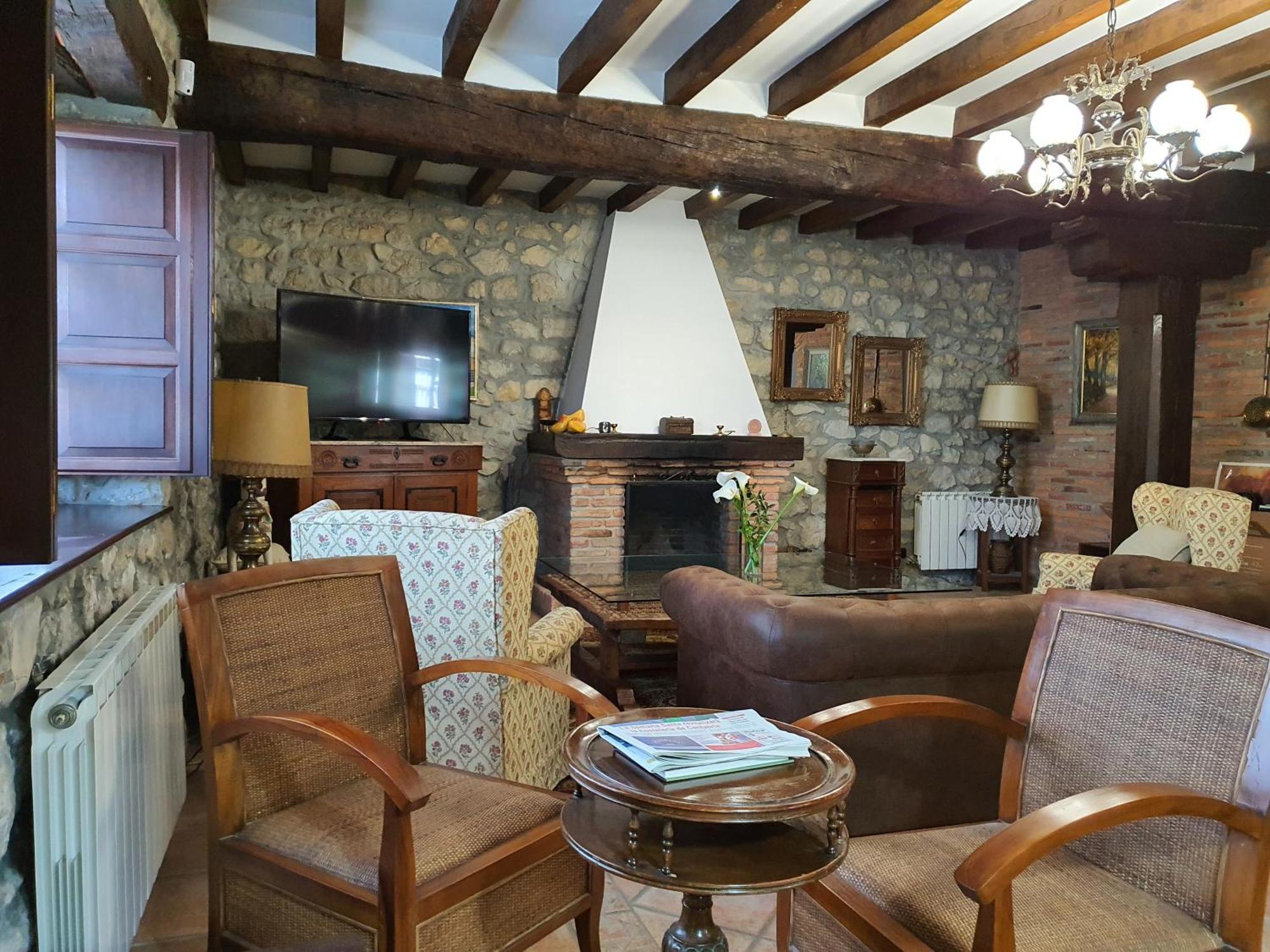Posada San Tirso Toñanes エクステリア 写真